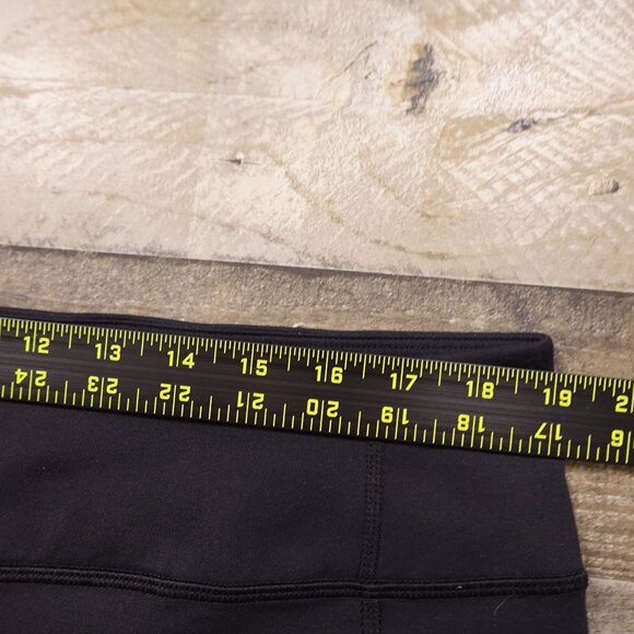 Duluth Trading Co Black Leggings with High Waistband and Stretchy Material - Picture 6 of 10